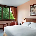 מלון Hilton