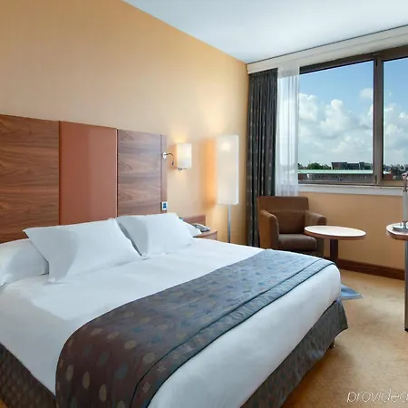 Hilton 4*