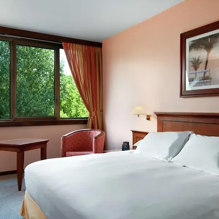 Hilton 4*