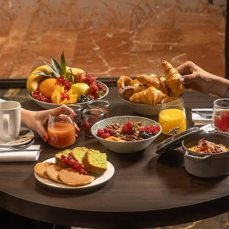 Hilton 4*