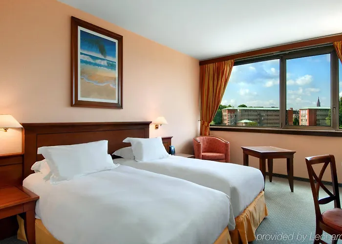 Hilton Hotel 4*