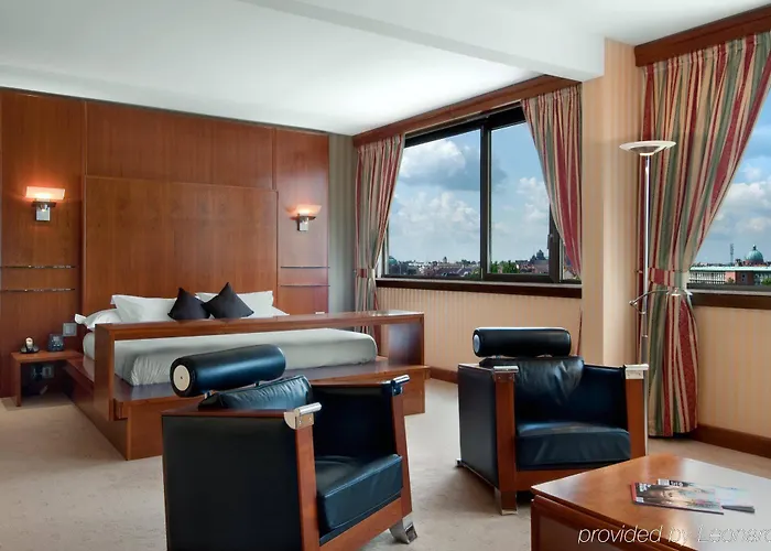Hilton 4*
