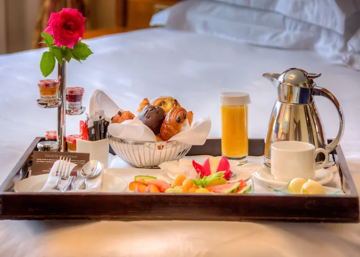 Hilton Hotel 4*
