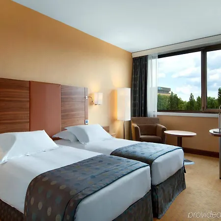 Hilton 4* שטרסבורג