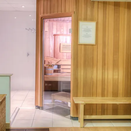 希尔顿斯塔伯格酒店 4*